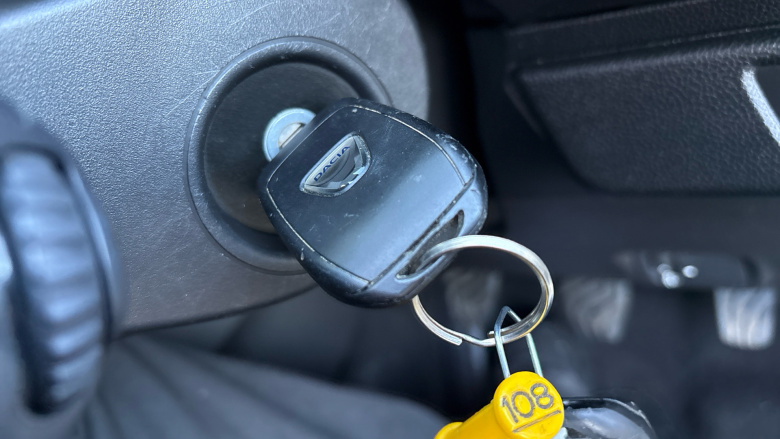 Dacia Sandero 1.0 TCe Essential 5dr Bi Fuel Hatchback